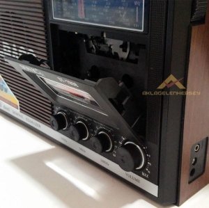 2500W BÜYÜK BOY RADYO ve KASET ÇALAR RADYOLU TEYP ST-7808