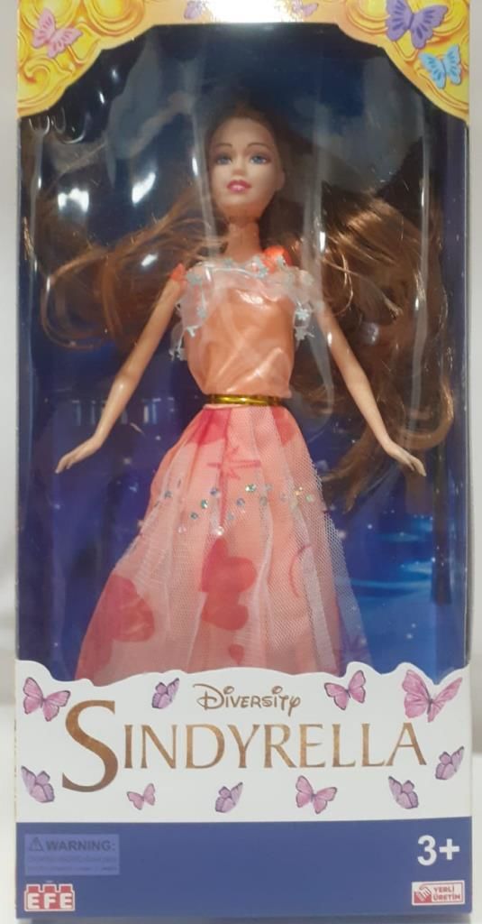 Sindyrella Bebek Oyuncak Bebek Kıyafet Giydirilebillir  Kıyafet Giydirilebilir Bebek