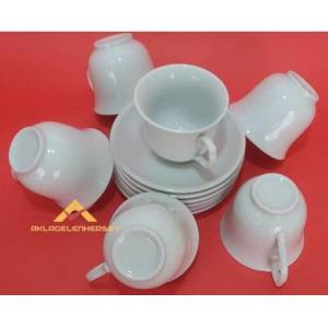 Beyaz Porselen Büyük Boy Yuvarlak Fincan Takımı