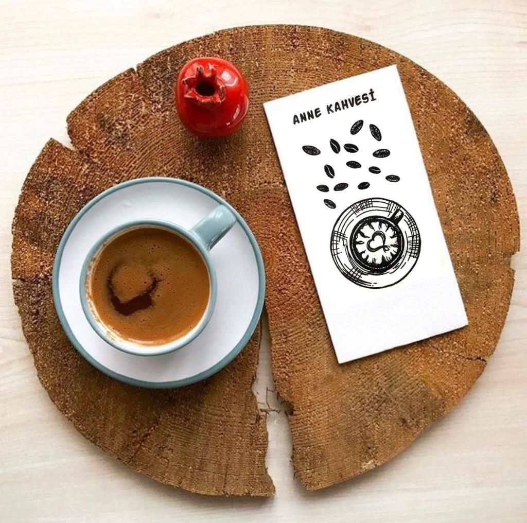 20 Adet Kahve Yanı Sunum Peçetesi 'Anne Kahvesi' Yazılı Şık Tasarımlı Dizayn Kahve Bardağı Şekilli