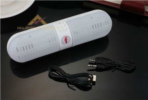 IŞIKLI TAŞINABİLİR BLUETOOT MASA ÜSTÜ SPEAKER