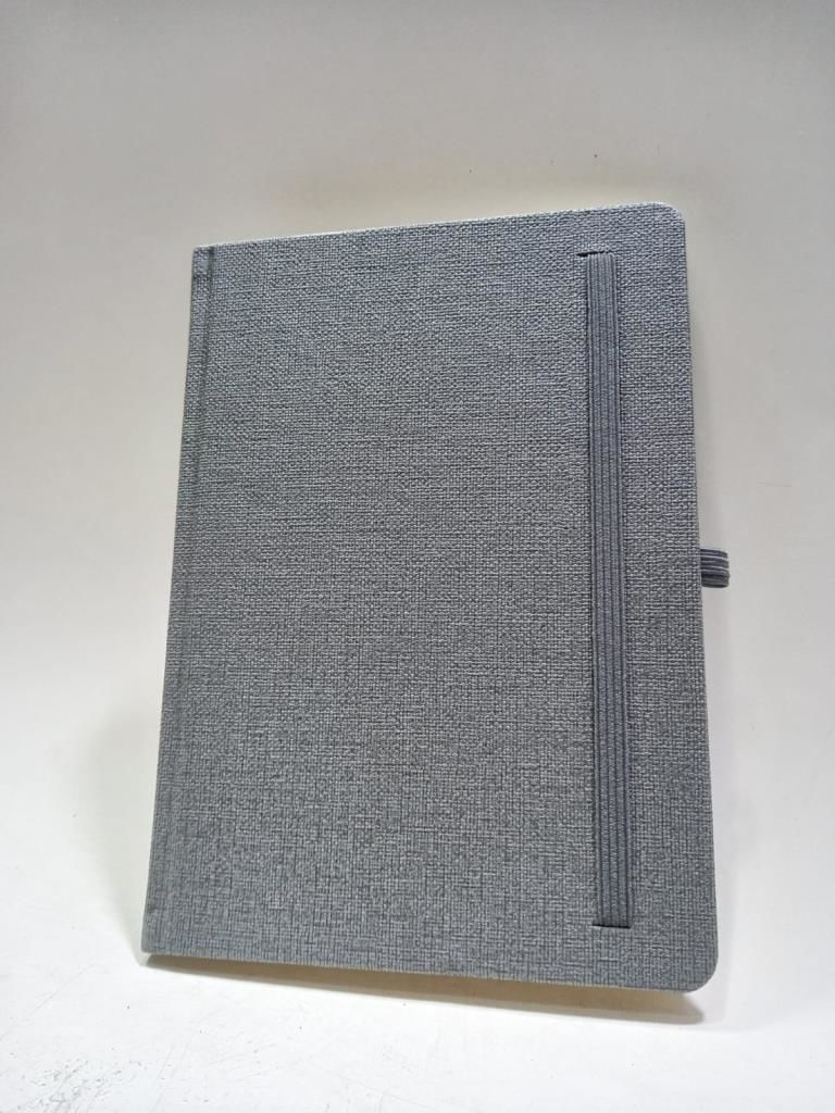 21*15 Gri Renkli Kapaklı Çizgili  Kalemlikli Ajanda Defter( Takvimsiz) Ayraçlı