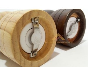 SERAMİK ÖĞÜTÜCÜLÜ 22cm BÜYÜK BOY AHŞAP KAYA TUZU DEĞİRMENİ