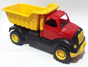 37x18x15cm Boyutunda Kırmızı Fonksiyonsuz Oyuncak Kürekli Kamyon