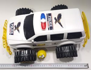 Sallanan Kafa Emoji Hediye 46cm Dev Tekerli Jumbo Polis Aracı 4x4 Jeep Süper Gösterişli Oyuncak