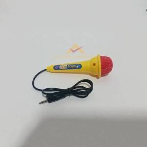 Çocukların Eğlenceli Zaman Geçirebilecekleri Mikrofon İle Müziğe Eşlik Edebilecekleri Sesli Işıklı Gitar