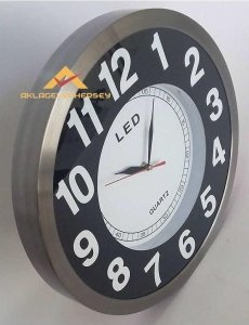 ÇELİK ÇERÇEVE BÜYÜK BOY LED IŞIKLI DUVAR SAATİ