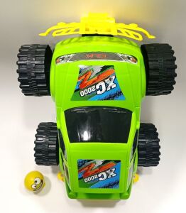 Sallanan Kafa Emoji Hediye Dev Tekerli 45cm Jumbo Pickup XC2000 Arazi Aracı 4x4 Jeep Süper Oyuncak