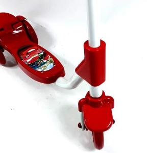 Yarış Arabaları Desenli Kırmızı Çocuk Scooter Frenli Demir Scooter