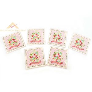 6'LI SET LÜKS ÇİÇEK DESEN AHŞAP BARDAK ALTLIĞI