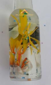 CAM ŞİŞE İÇİNDE ÇİÇEKLİ MIKNATISLI KAPAK AÇACAĞI