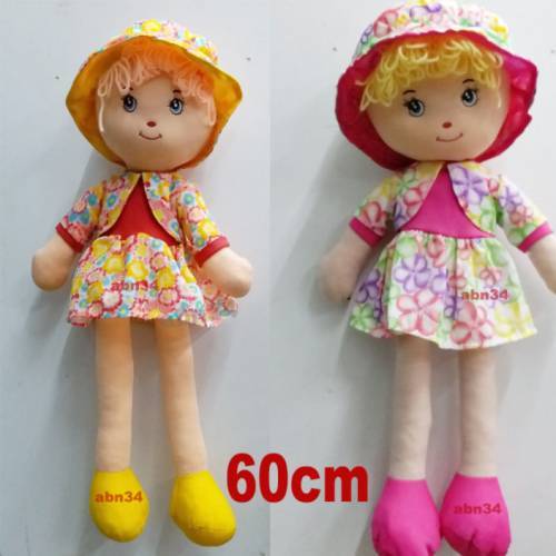 ŞARKI SÖYLEYEN ince bacak,saçak saçlı 60cm kalite güzel Büyük boy bez bebek Elbiseli safinaz bebek