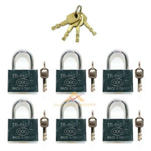 4 YEDEKLİ TÜM KİLİTLERİ AÇAN MASTER ANAHTAR ile AYNI ANAHTARLA AÇILAN 6lı ADET ÇELİK ASMA KİLİT SETİ