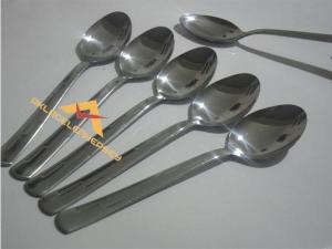 6 ADET PASLANMAZ ÇELİK ROSTRE YEMEK KAŞIK SETİ