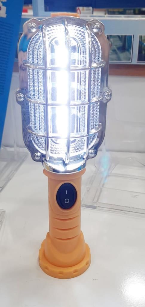 Çift Foksiyonlu Pilli  Askılı Mıknatıslı Kafes korumalı Led li Tamirci ve Kamp Feneri