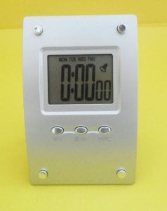 Şık Tasarımlı 4 Fonksiyonlu Dijital Masa Saati