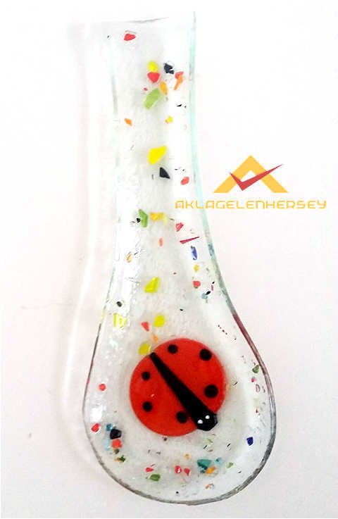 EL SANATIYLA İŞLENMİŞ TEZGAH ÜSTÜ CAM KEPÇE ALTI