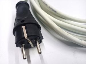 Kauçuk Fişli ve 3lü Kauçuk Prizli Garantili 10 metre 3x1.5 Topraklı Kablo üçlü Güvenli Uzatma Kablo