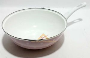 DIŞI DESENLİ İÇİ KAR BEYAZ 28cm EMAYE WOK TAVA