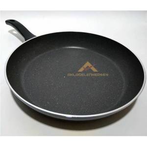 1.Kalite 30cm Döküm Kızartma Tavası Ezme Alüminyumdan Üretim İç Ve Dış Yüzeyi Granit Kaplama