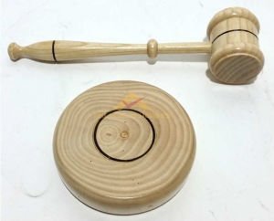 AHŞAP TOKMAK SETİ ALTLIKLI AHŞAP HAKİM TOKMAĞI