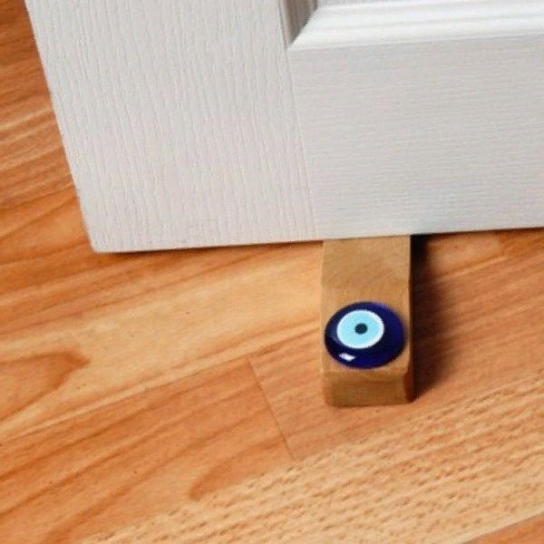 Nazar Boncuklu Ahşap Kapı Stoperi Kapı Çarpmasını Önleyen Kapı Tutucu