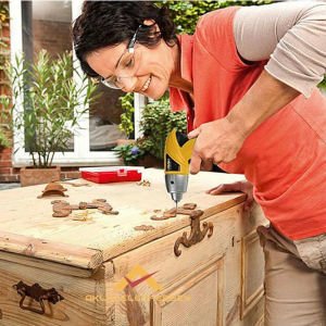 ÖZEL ALÜMİNYUM ÇANTALI ŞARJLI TORNAVİDA SET 102 PARÇA MİKRO BİT TORNAVİDA UÇLARIYLA ŞARJLI TORNAVİDA