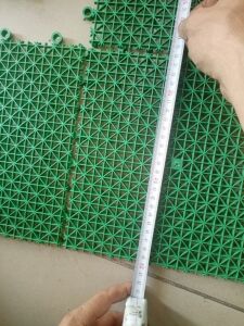 8 Adet 25x25cm Islak Zemin Yükseltilmiş Yer Karosu Toplam 100x50cm Kolay Eklenir Izgaralı Zemin Matı