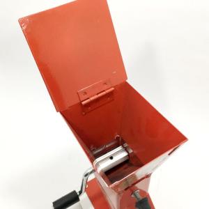 Ahşap Sehpalı Kollu Kapaklı Ayarlanır Ceviz,Fındık,Badem Kıracağı Fındık Kırma Makinesi