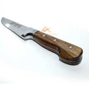 SÜRMENE LAZOĞLU MARKA BİLEZİKLİ EL YAPIMI ÇEKİÇ DÖVME KURBAN BIÇAĞI NO 2