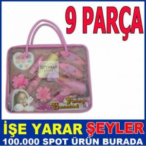 KIZ ÇOCUKLARI İÇİN ÇANTALI OYUNCAK MAKYAJ SETİ