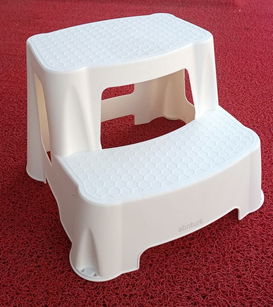 Kar Beyazı Kaymaz Taban Yükseltici Basamak 120kg taşıyan 2 Basamaklı Merdiven Çocuk Lavabo Taburesi