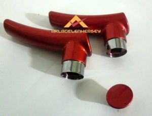 KIRMIZI RENK ÇAYDANLIK KULP TAKIMI VE TUTACAĞI