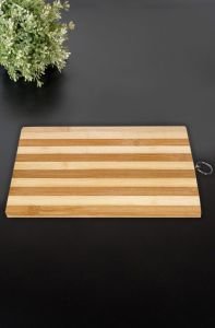 Sudan Etkilenmeyen Ahşap Bambu Kesme Doğrama Tahtası 18x28x1.4 Cm