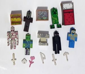 6 Karakter Figürü İçeren 16 Parçalı Minecraft Karakterleri Oyun Seti