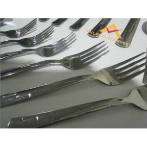 Ömür Boyu Garantili 6 Adet Paslanmaz Çelik Rostre Tatlı Çatalı Set Çok Ergonomik Ve Kullanışlı Set