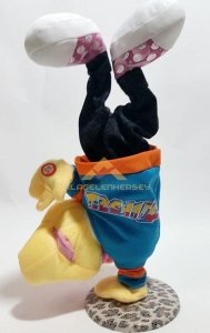 34cm MÜZİKLİ BREAK-RAP DANS EDEN KENDİ HAREKETLİ PELUŞ OYUNCAK