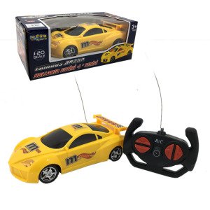 Full Fonksiyonlu Kumandalı Usb Şarjlı Oyuncak Yarış Arabası20x9cm 1:20 Ölçekli Famous Araba