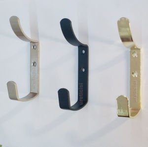 Tika renk 60x20cm ahşap portmanto 4 çelik kancalı vestiyer,heryere uyan ahşap platform duvar askısı