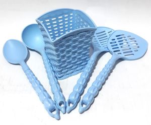 4+1 Plastik Servis Seti Spatula, Kevgir, Kepçe, Kaşık, Set Kutusu Kaliteli Plastikten Üretilmiştir