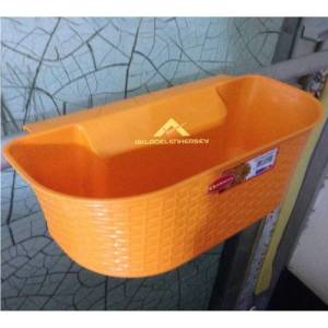 34x17cm Boyutunda 11cm Yüksekliğinde Oldukça Kullanışlı Çok Amaçlı Hasır Askılı Çöp Kovası