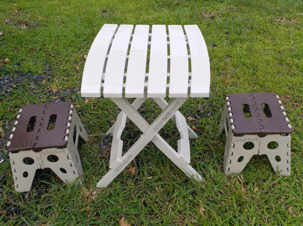 3 Parça Katlanır Piknik Oturma Grubu,2 Gri Tabure+Beyaz Sehpalı Set-Oto Bagaj Tipi Masa Sandalye Set