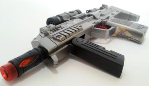 SESLİ IŞIKLI TİTREŞİMLİ UZİ MODEL OYUNCAK TÜFEK
