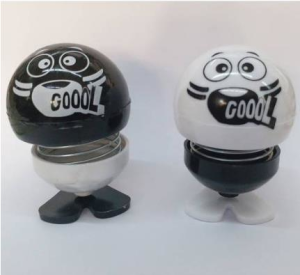 1 adet Taraftara Özel Siyah Beyaz Emoji Sallanan Çılgın Kafalar