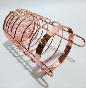 Paslanmaz Çelik Malzeme Üzeri Bakır Rengi Kromajlı Setüstü Çatal-Kaşıklık-Kepçelık Lüks Metal Stant