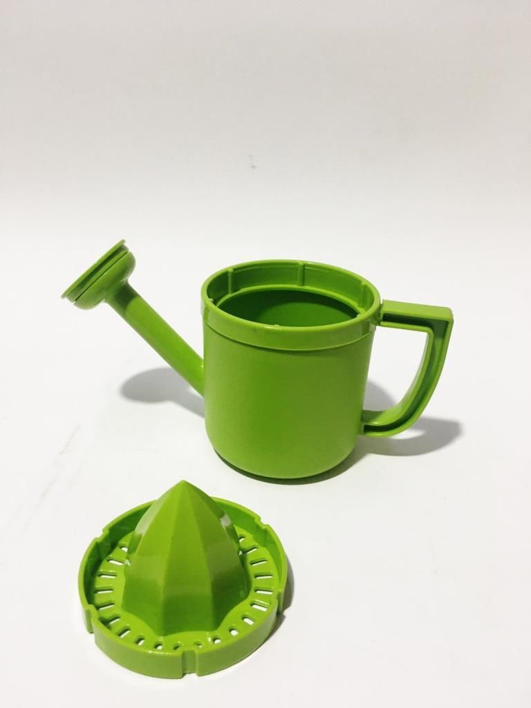 18x8 cm 1 adet  Çicek Sulama Kabı Şeklinde Mini Bahçıvan Şirin Plastik Limonluk