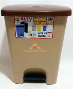 25 LİTRE PEDALLI KALİTELİ PLASTİK ÇÖP KOVASI NO.4 44x35x27cm -1