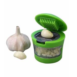 Paslanmaz Çelik Bıçaklı Hazneli Sarımsak Ezici ve Doğrama Aparatı Garlic Chopper Sarımsak Rendesi