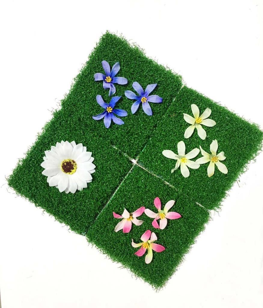 12x12 cm Boyutunda 4 Adet Çicekli Yapay Çim Maket Çim Tabakası Dekoratif Çeşitli Çicekli Çim