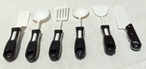 Çocuklara İçin Çok Eğlenceli 12 Parça Tencereli Tavalı Mutfak Set